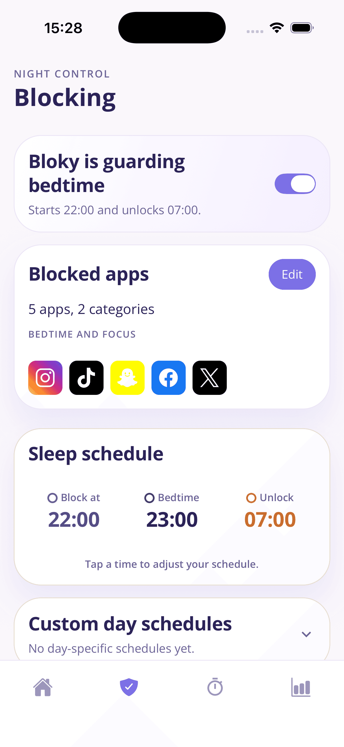 Bloky blocking settings showing blocked social media apps and a sleep schedule from 22:00 to 07:00